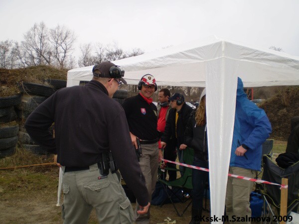 1. kolo KNj ligy v praktickej stre�be