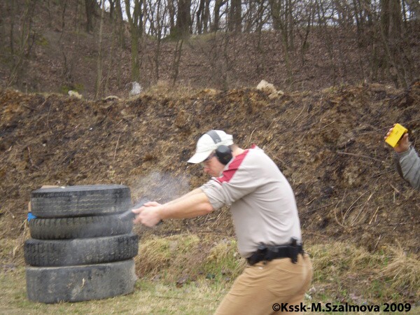 1. kolo KNj ligy v praktickej stre�be