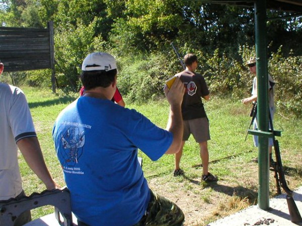 VII. kolo kom�r�anskej ligy v siluetovej stre�be