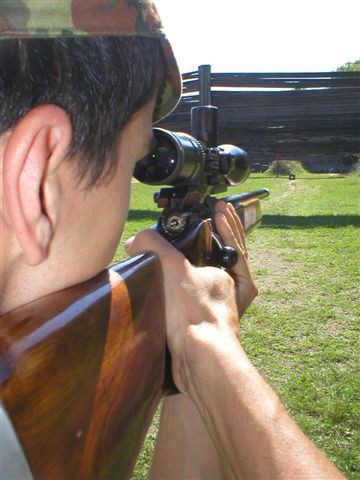 VII. kolo kom�r�anskej ligy v siluetovej stre�be