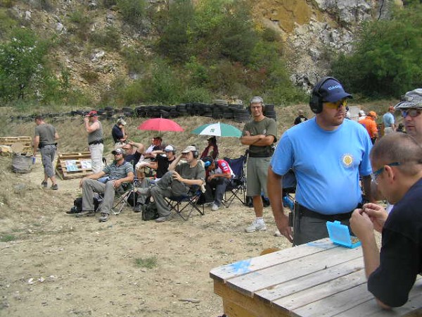 Extraliga Tren��n + brokovnica