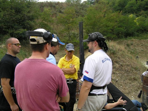 Extraliga Tren��n + brokovnica